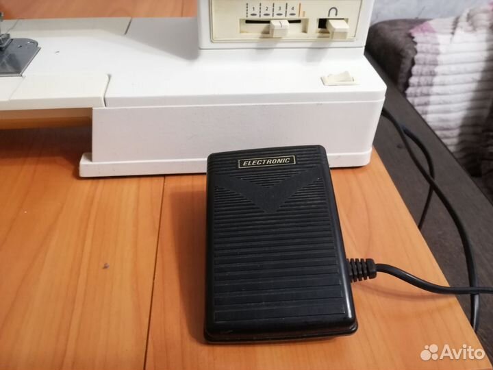 Швейная машина singer