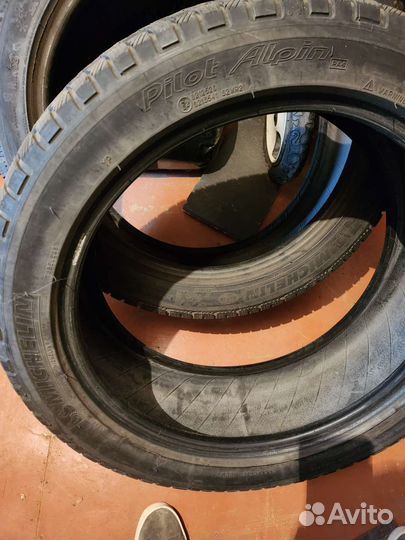 Michelin Agilis 3 245/45 R19