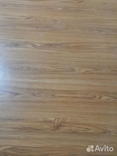 Продаю ламинат