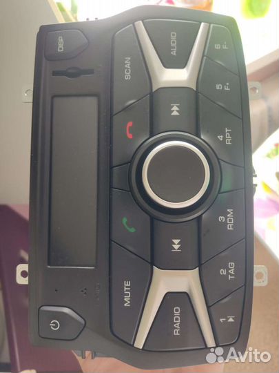 Продам магнитолу