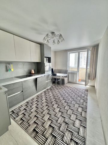 2-к. квартира, 68,7 м², 12/27 эт.