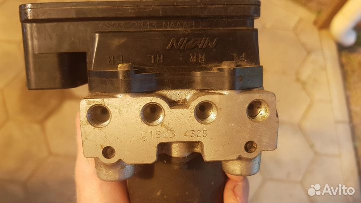 Блок ABS Honda Civic 4D 1.8 57110snaa53