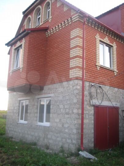 Коттедж 190 м² на участке 28 сот.