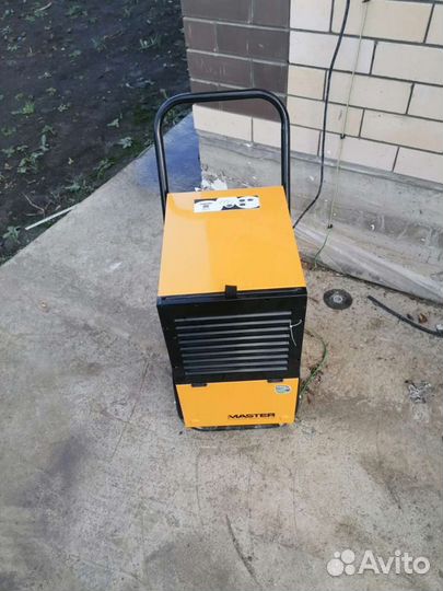 Осушитель воздуха дн 752