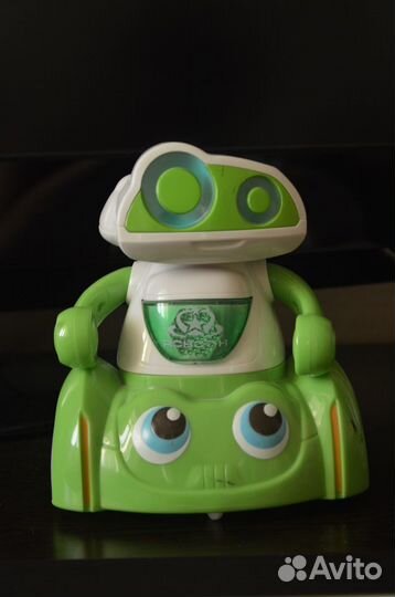 Музыкальные развивающие игрушки для малыша