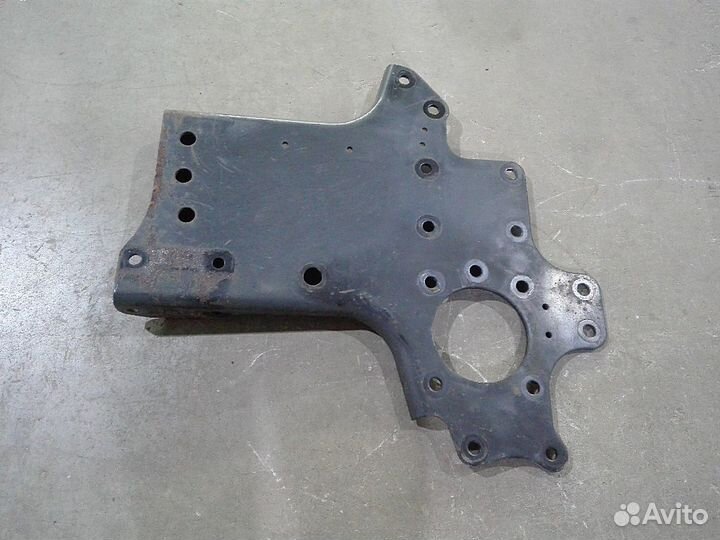 PD201348, кронштейн усилителя бампера правый Mercedes-Benz (Мерседес) Actros 2 02-08 (A9303100190)