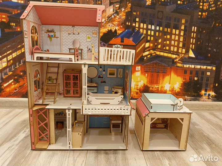 Кукольный домик с гаражом