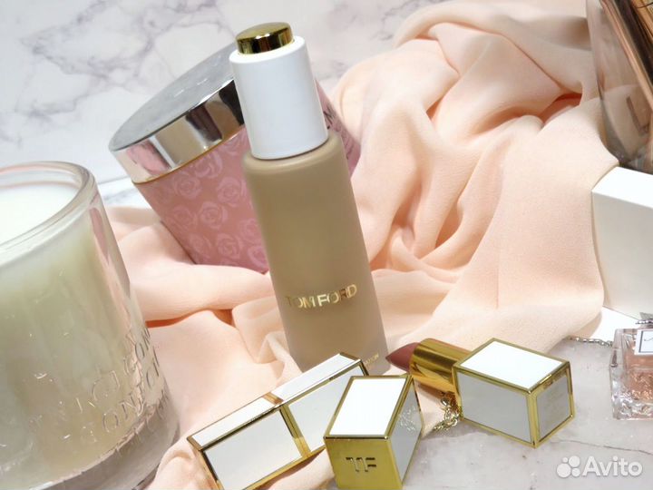 Тональная основа Tom Ford
