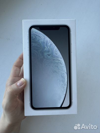 iPhone Xr, 64 ГБ