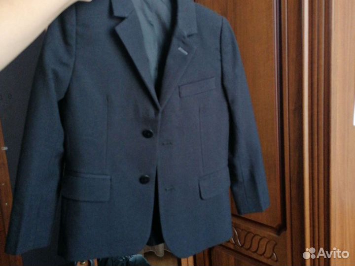 Школьный костюм