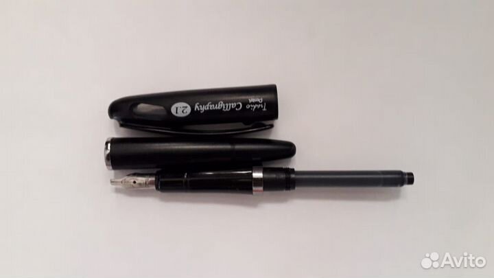 Ручка перьевая для каллиграфии Pentel Tradio 2.1(ш