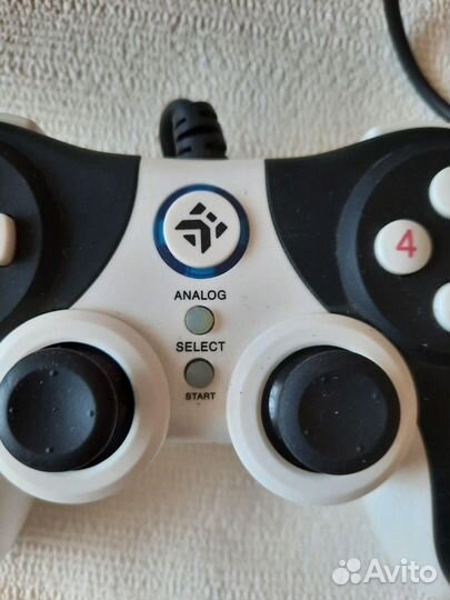 Геймпад джойстик для игр dexp G02