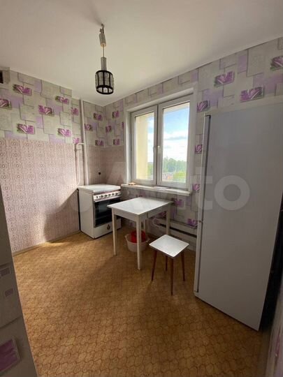 2-к. квартира, 47 м², 8/9 эт.