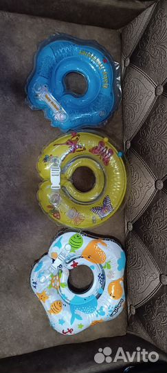 Круг на шею для купания