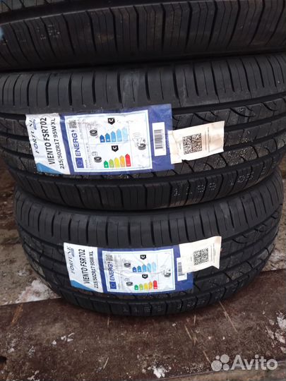 Fortune FSR702 215/50 R17