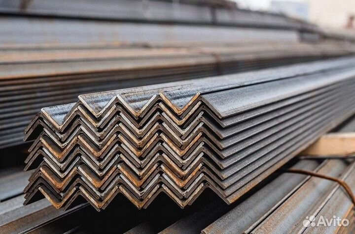 Уголок металлический