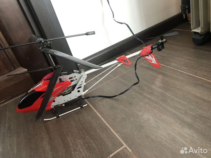 Вертолет на радиоуправлении Syma Gyro S031G