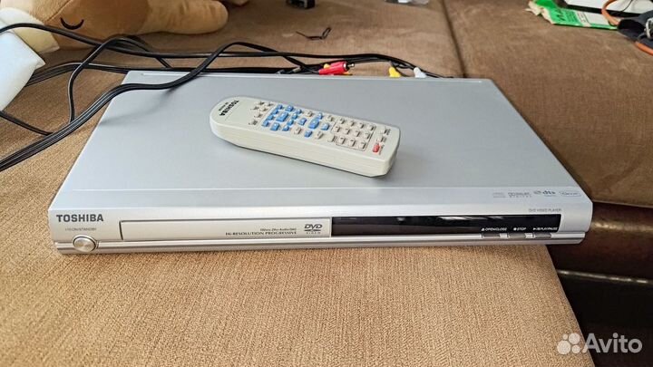 Dvd плеер toshiba SD-590SR