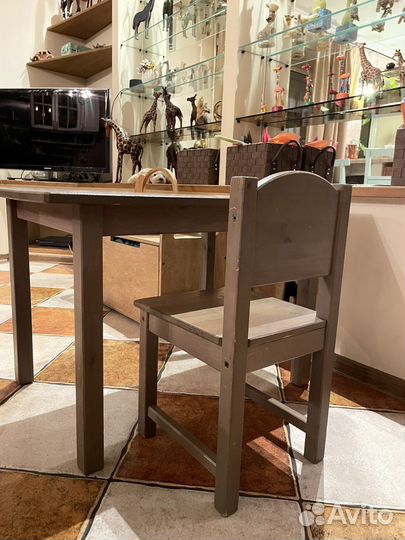 Детский стол и стул IKEA сундвик