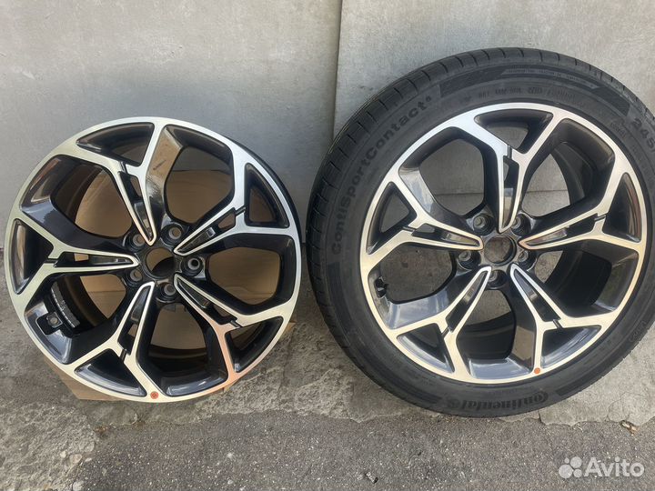 Диск R19 новые 2 шт на Kia hyundai оригинал