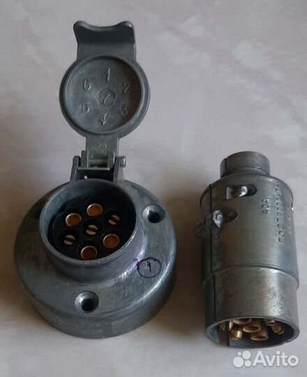 Розетка для фаркопа