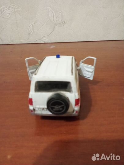 Модель автомобиля мчс УАЗ patriot