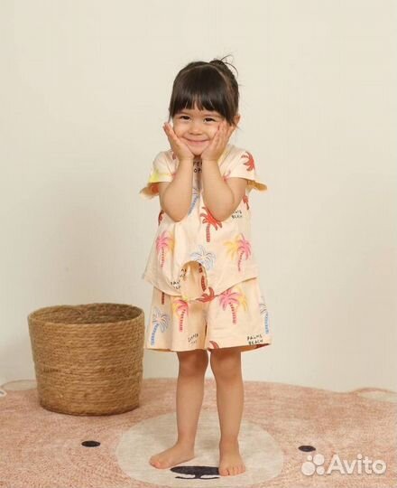 Летний костюм на девочку