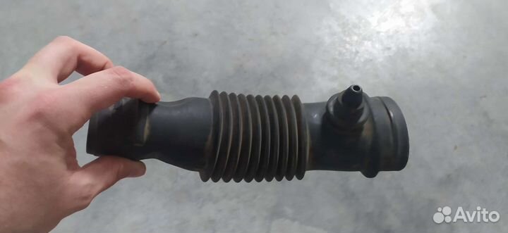 Патрубок воздушного фильтра fiat Albea 51737203