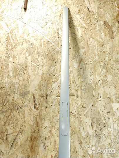 Молдинг крыши левый Renault Scenic 2003 2009