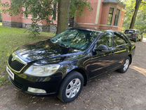 Skoda Octavia 1.8 AT, 2011, 214 000 км, с пробегом, цена 850 000 руб.