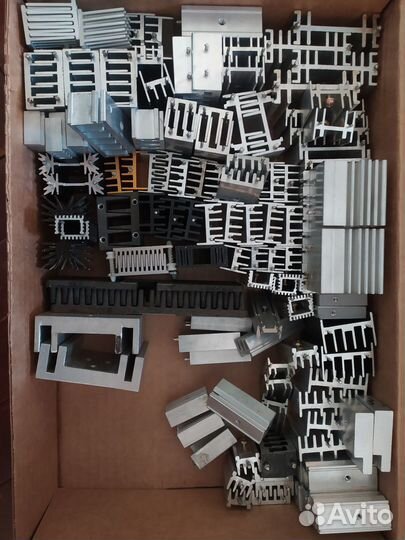 Радиаторы. теплоотводы. вентилятор с радиатором