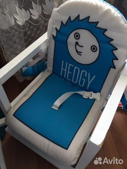 Детский стол со стулом