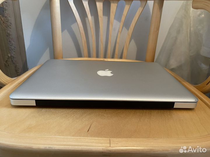 Apple macbook pro 13
