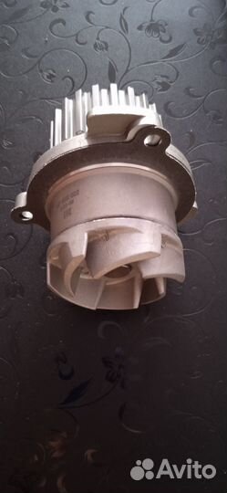 Насос водяной hofer