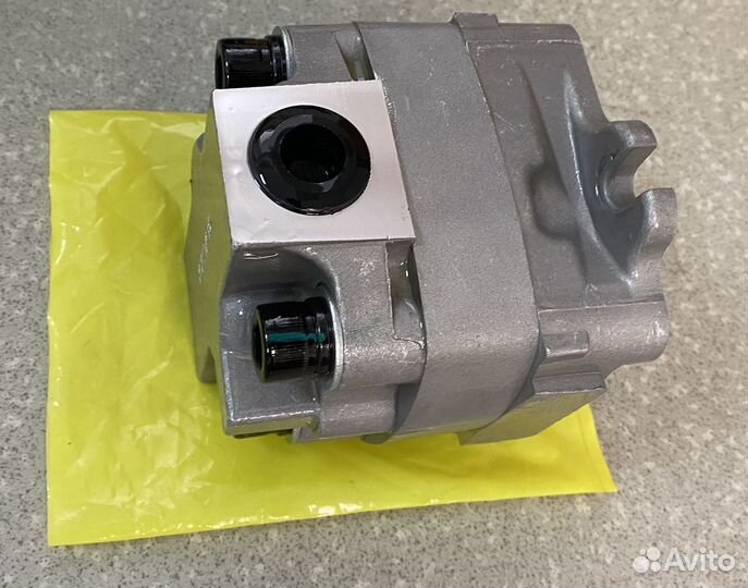 Гидравлический насос PC35R-8