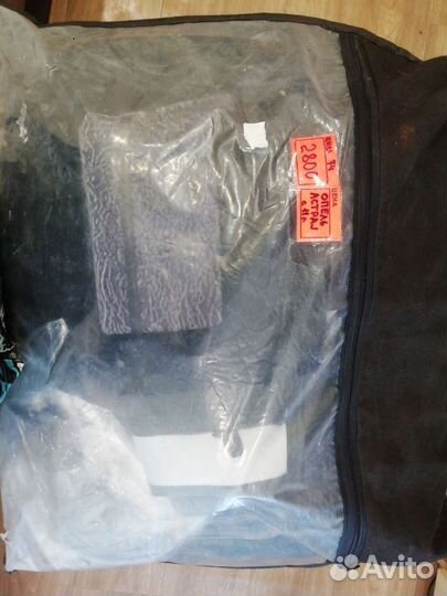 Переднии чехлы на опель астра j