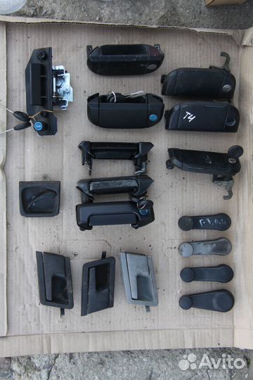 Ручка-замок распашной двери Фольксваген Т4