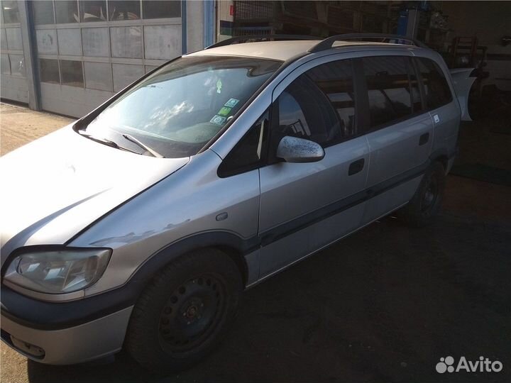 Разбор на запчасти Opel Zafira A 1999-2005