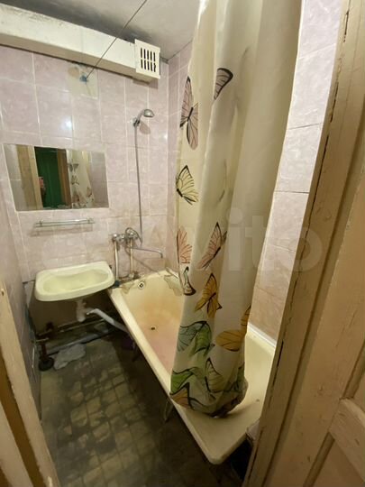 Комната 10 м² в 5-к., 5/5 эт.