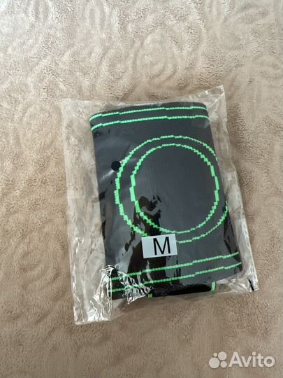 Наколенник ортопедический