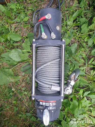 Лебедка Tiger Shark 9500 электрическая 12В W0976