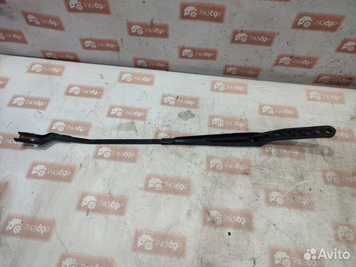 Поводок стеклоочистителя передний левый Peugeot