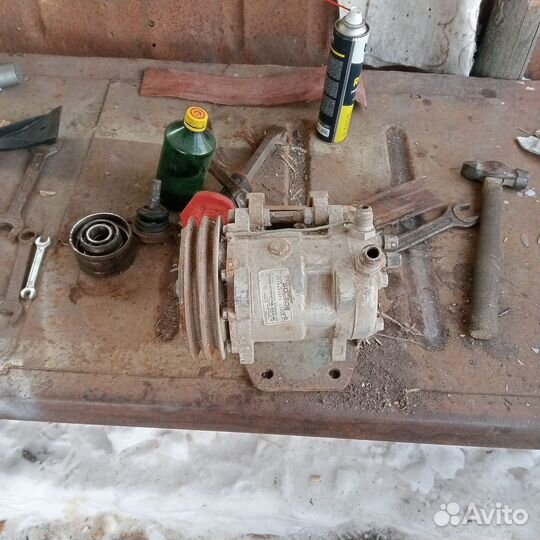 Компрессор кондиционера Шевроле нива