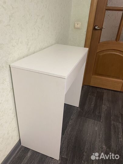 Стол письменный компьютерный