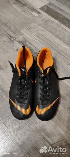 Бутсы nike 37 (23,5см)