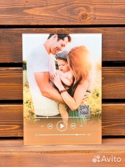 Трек и фото на стекле подарок маме