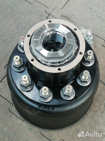 Ступица в сборе с тормозным барабаном 314000 чмзап