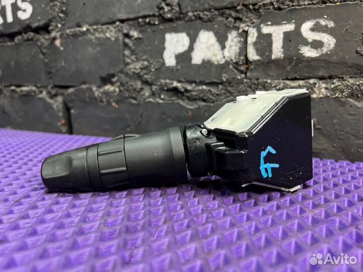 Подрулевой переключатель правый Nissan X-Trail