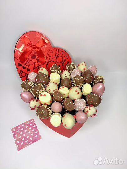 Букет из клубники в шоколаде к 14 февраля