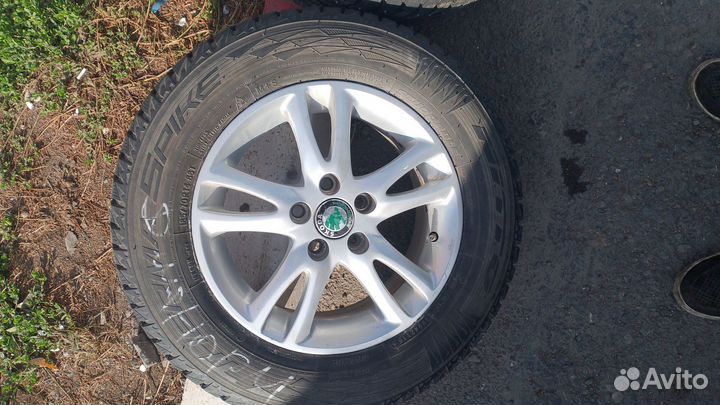 Зимние колеса r14для skoda комплект
